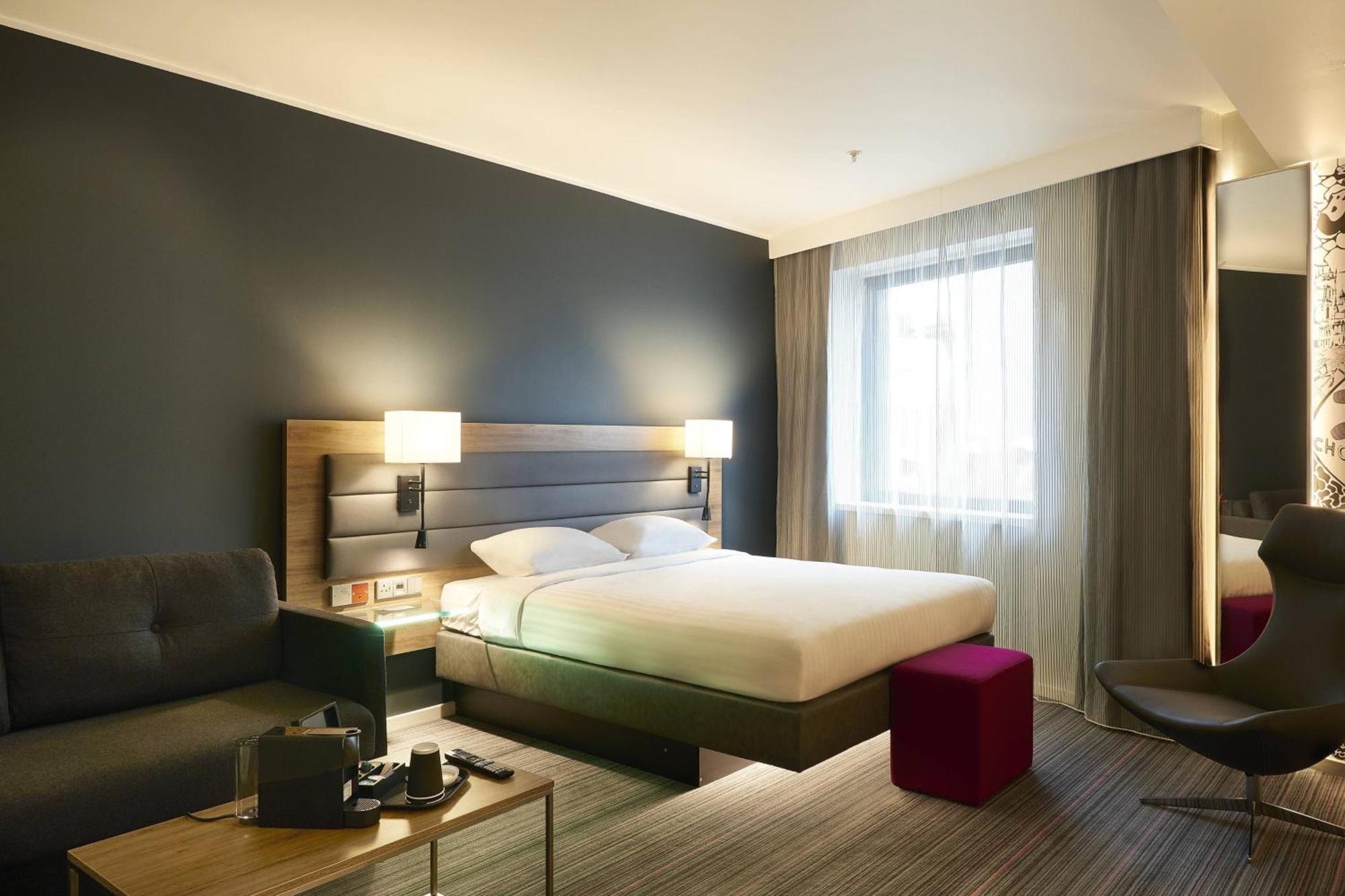 Moxy York Hotel Bagian luar foto