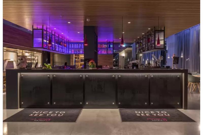 Moxy York Hotel Bagian luar foto